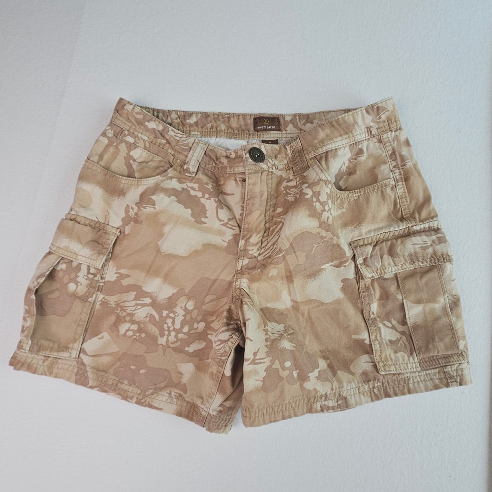 Momento Camouflage Cargo Shorts Womens 8 Tan Brown Desert Y2K Cotton Utility